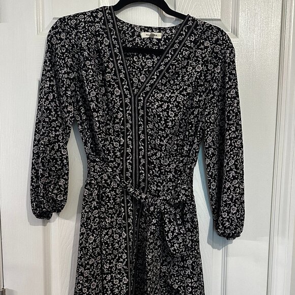 Max Studio Long Sleeve Dress - Picture 1 of 3
